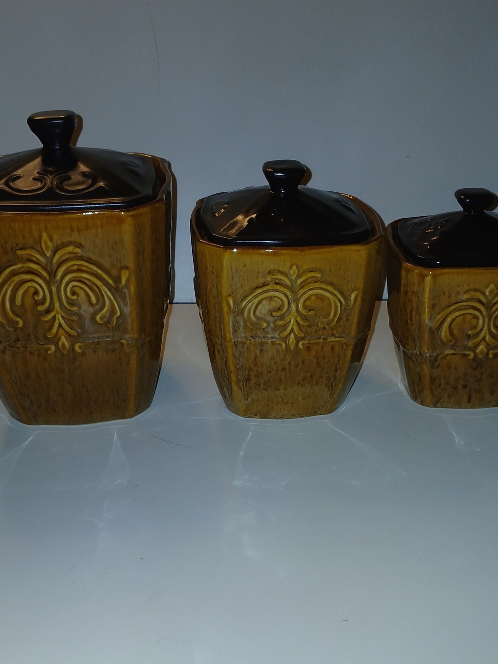 Vintage-Style Ceramic Kitchen Canister Set in Brown with Black Lids